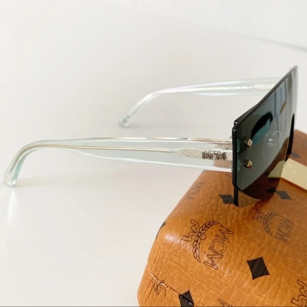 MCM Sunglasses, New in Case, Dust Cloth Green Lenses AWESOME Unisex - Picture 7 of 14